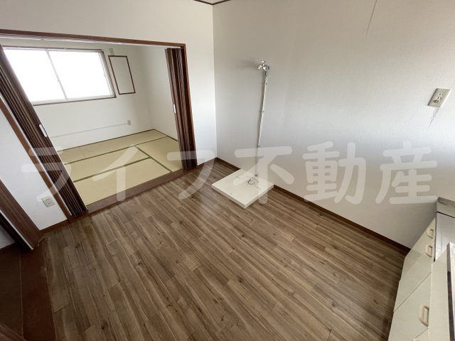 RIZEONE大蓮南の居間・リビング|ゆったりとした居間です