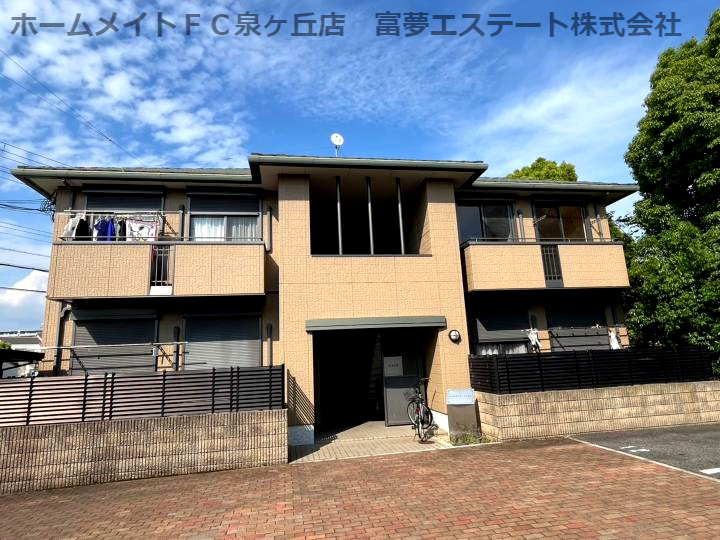 レイクサイド・イースト・ウエストの外観