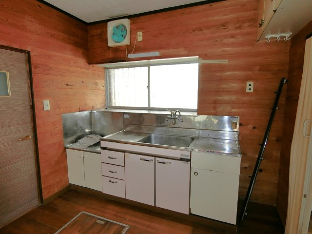 茂原綱島戸建のキッチン