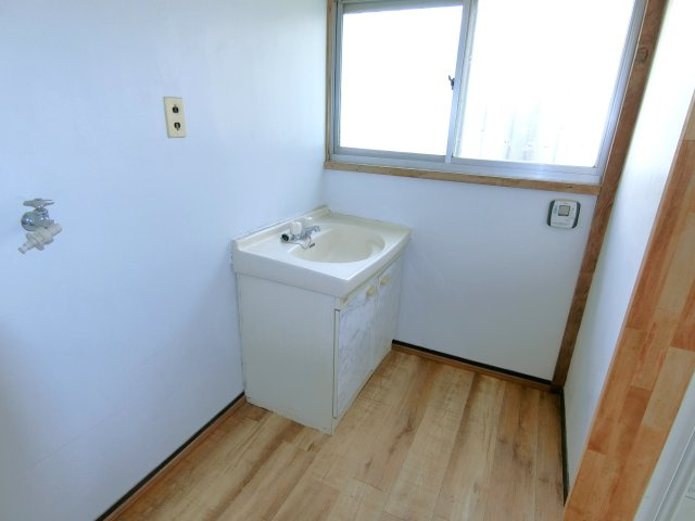 茂原綱島戸建の洗面所