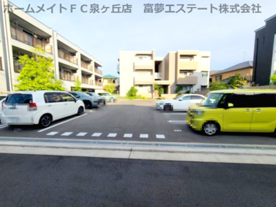 【駐車場】 | シャーメゾン　リッシュ高石