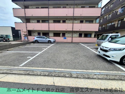 【駐車場】 | ヒカリハイツ・ドイ2号館