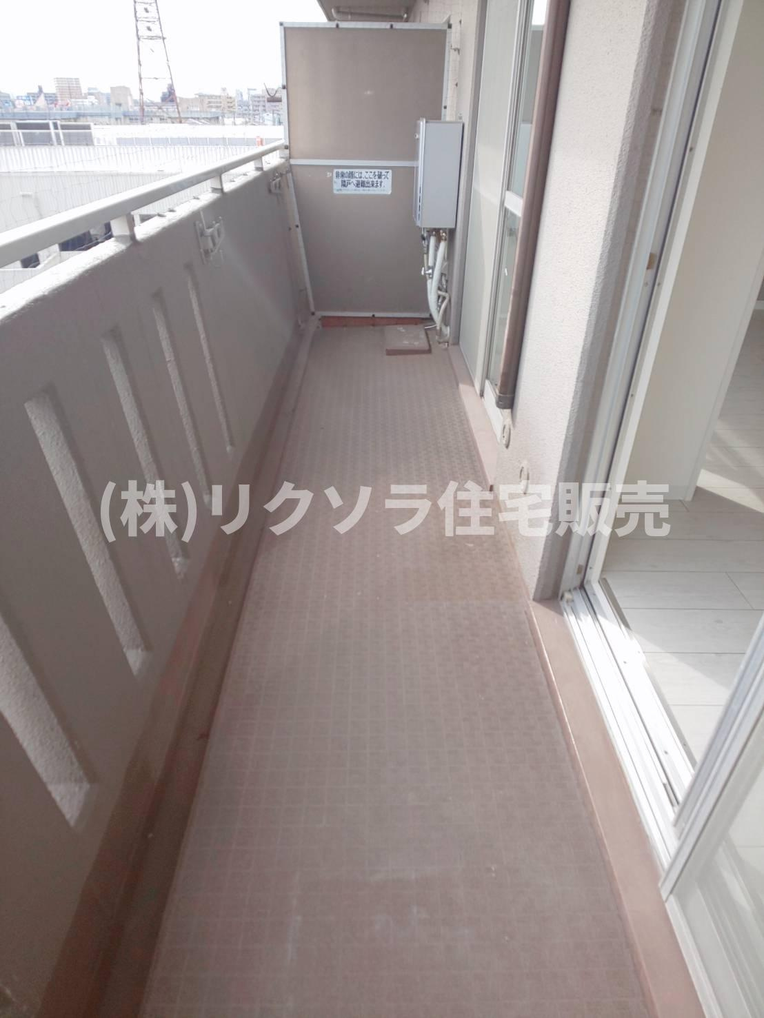 エバーグリーン門真のバルコニー|バルコニー　南向き
■物件内覧・資金計画相談・住宅ローン相談、リフォーム相談、お問合せ受付中■
※当日・翌日のご内覧、ご相談はお電話でのお問合せがスムーズです！