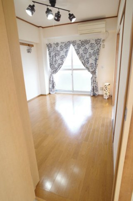 【洋室】 | レミープライデＫ2 | ゆったりした洋室です☆