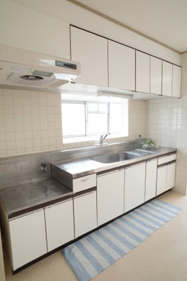 【キッチン】 | レミープライデＫ2 | 広ーいキッチンでゆったりとお料理♪　