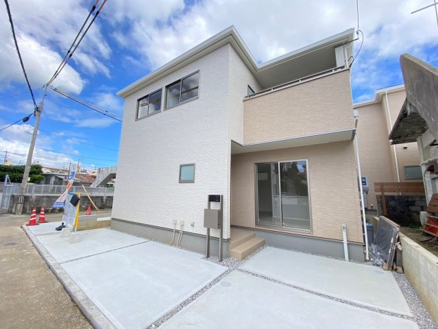 リーブルガーデン嘉手納町嘉手納　2号棟の外観|外観です
