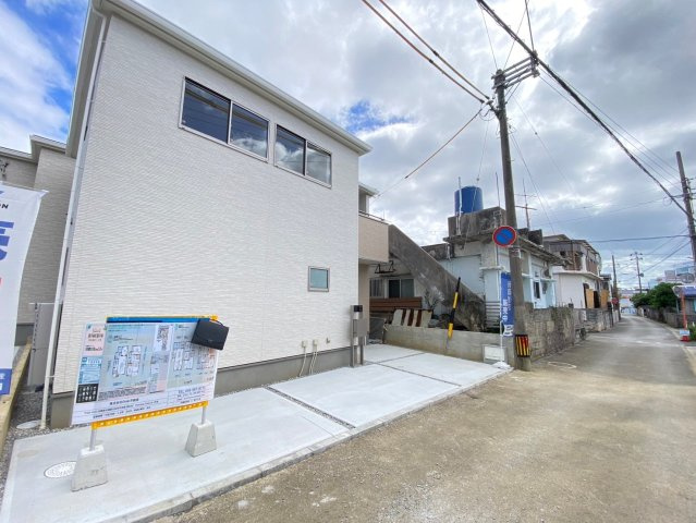 リーブルガーデン嘉手納町嘉手納　2号棟の外観