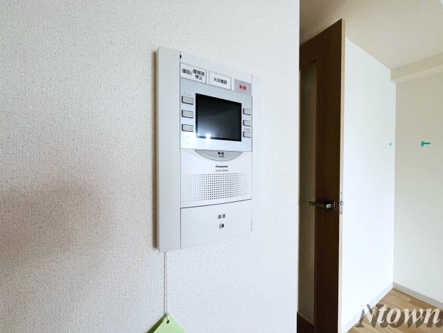 【セキュリティ】 | プレサンス久屋大通公園エアリー | モニター付きインターホンです。