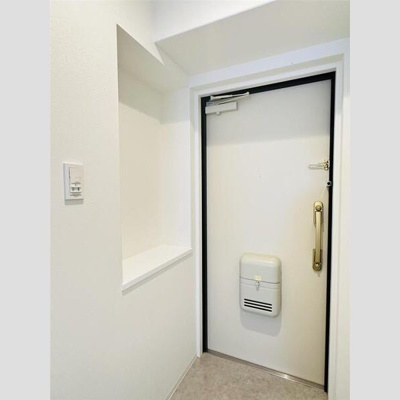 【玄関】 | キャッスルコート岩端