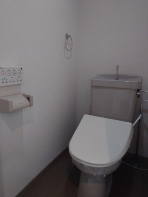 【トイレ】 | ハクウンⅡ | 別号室の写真になります。現況優先。