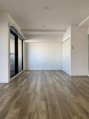 【居間・リビング】 | ウイングコート藤崎 | 別号室の写真になります。現況優先。