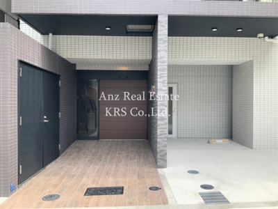 【エントランス】 | ブエナビスタ大手通 | おしゃれなエントランス♪