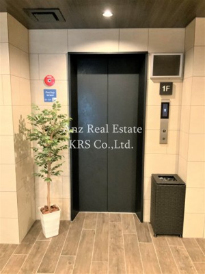 【その他共用部分】 | ブエナビスタ大手通 | エレベーターは防犯カメラが付いているので、安心です♪