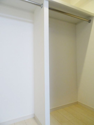 【収納】 | プレミアムレジデンス別府駅前 | 別号室の写真になります。現況優先。