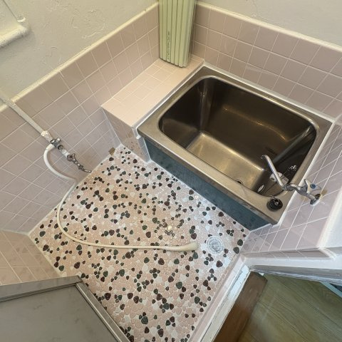 室蘭市柏木町21-12戸建の浴室