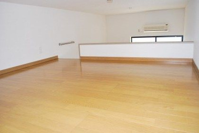 【洋室】 | コンフォート21 | 別号室の写真になります。現況優先。