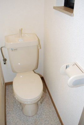 【トイレ】 | コンフォート21 | 別号室の写真になります。現況優先。