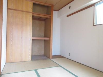 ハイツグロースの内装|和室