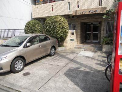 ハイツグロースのエントランス