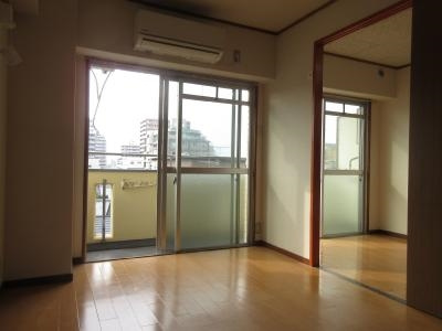 ハイツグロースの内装|洋室