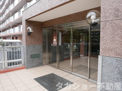 【エントランス】 | 高品ハイツ1号棟