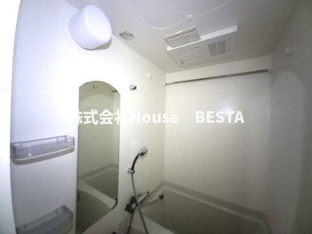 プレサンス兵庫ヴィアーレの浴室