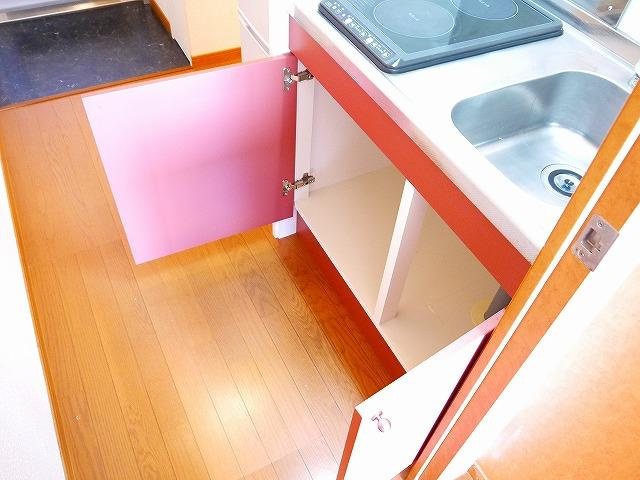 レオパレス伏見Ⅰのキッチン|きれいなキッチンです