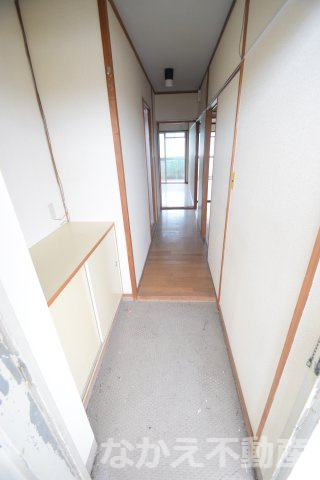 【玄関】 | 明るい玄関です