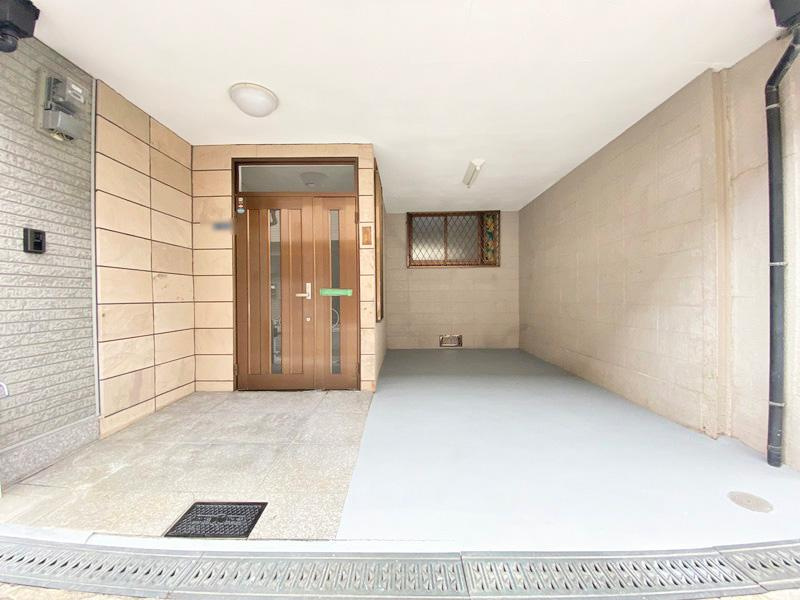 宮前町　一戸建ての駐車場|■物件内覧・資金計画相談・住宅ローン相談、リフォーム相談、お問合せ受付中■
※当日・翌日のご内覧、ご相談はお電話でのお問合せがスムーズです！