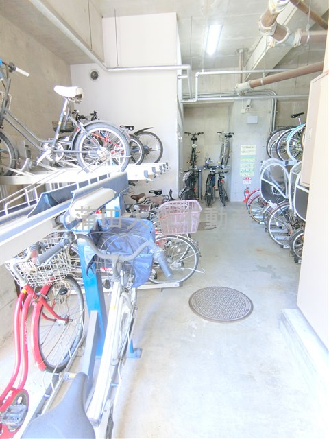 コスモ西蒲田のその他共用部分|駐輪場