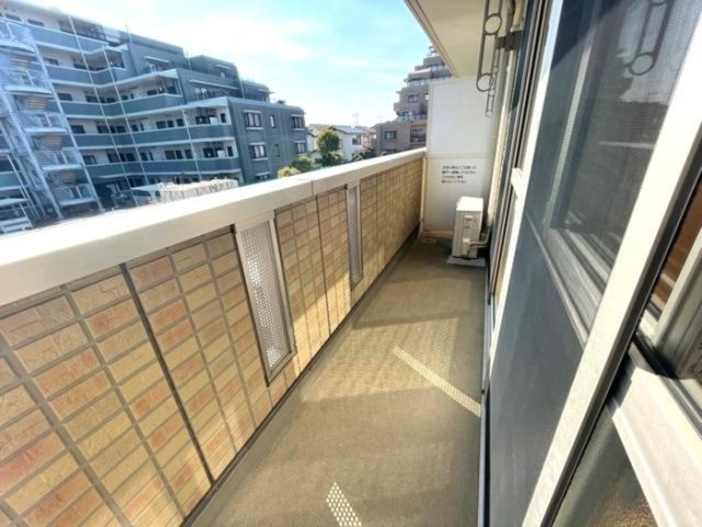 グランメールＭのバルコニー