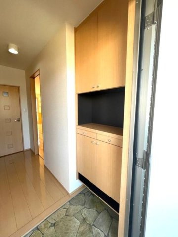 グランメールＭの玄関