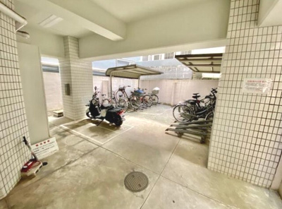 【駐車場】 | マートルコート駒込　13786 | 屋根付きの駐輪場で雨の日も安心◎