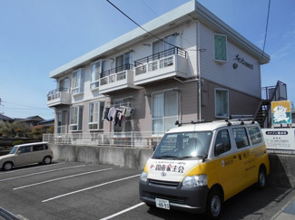 【駐車場】 | メイゾン清水B棟