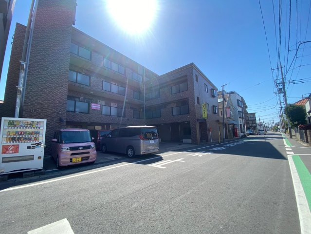 グリーンヒル夏見Vの駐車場