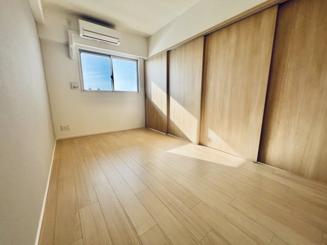 【寝室】 | スプランディッド難波WESTII