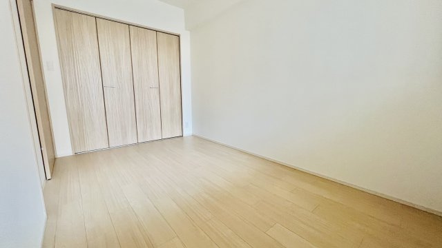 【洋室】 | スプランディッド難波WESTII