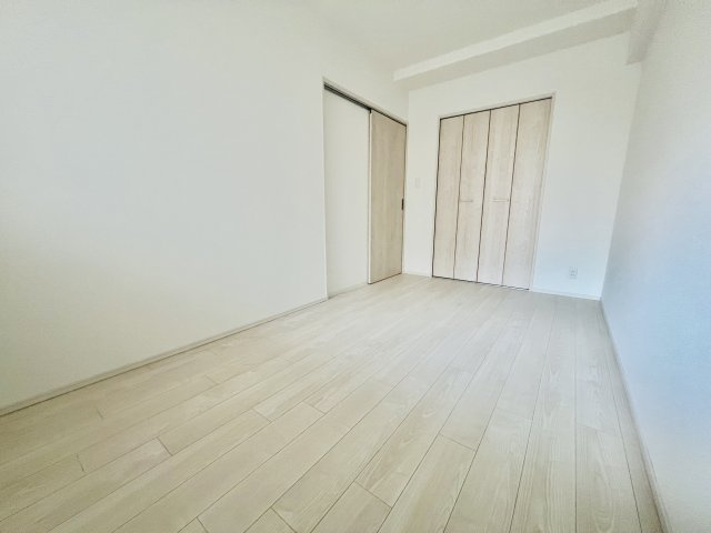 【洋室】 | スプランディッド難波WESTII