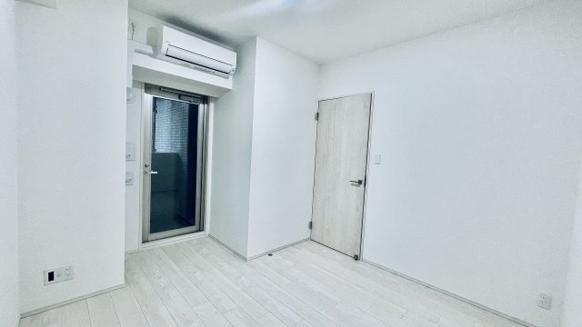 【洋室】 | スプランディッド難波WESTII