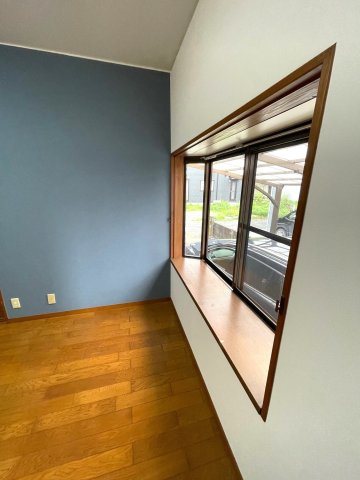 大津町杉水戸建て3DK＋広縁の洋室|使い勝手のいい洋室６畳です