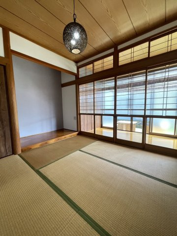 大津町杉水戸建て3DK＋広縁の和室|和室、ちょっとしたくつろぎスペースにいかがでしょうか