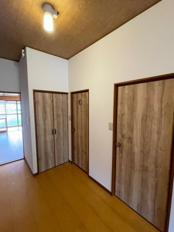 大津町杉水戸建て3DK＋広縁の内装|内装は落ち着いています