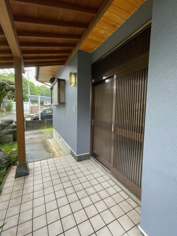 大津町杉水戸建て3DK＋広縁のロビー|毎日通る玄関はこのようになっています