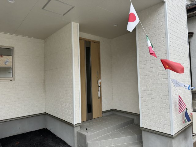 八潮市大曽根新築戸建（大曽根第20）のエントランス|エントランス・玄関ポーチ
