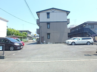 ★敷地内駐車場★（有料・要空き確認）
