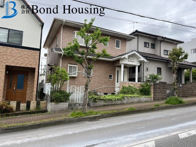 堀込車庫並列2台駐車可　二ツ屋　築25年のその他