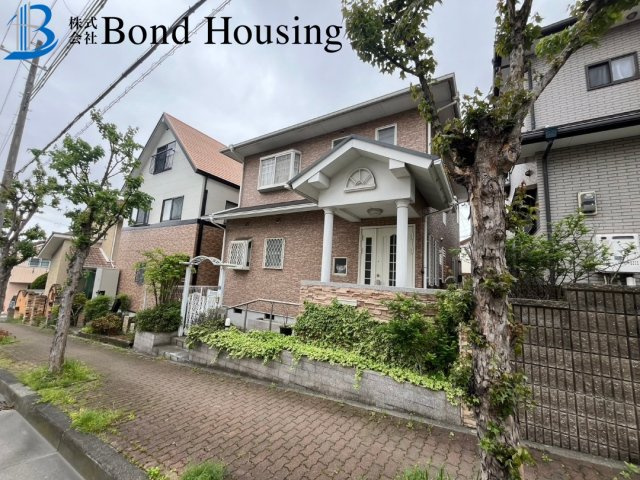 堀込車庫並列2台駐車可　二ツ屋　築25年のその他