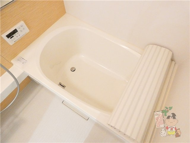 シャーメゾン沖の浴室