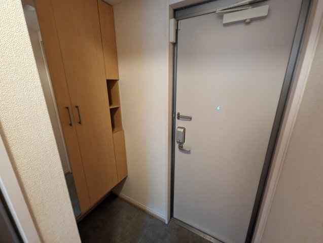 ALTO・芝久保の玄関