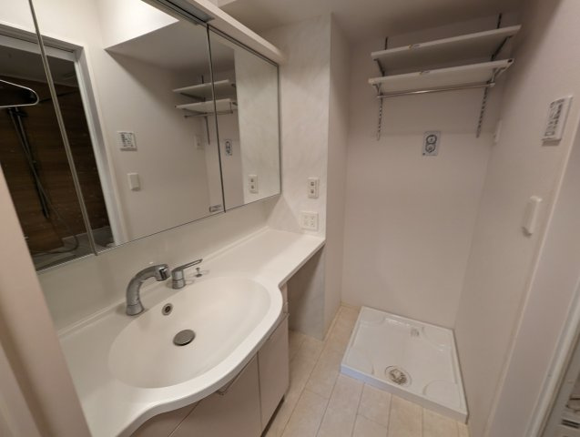 ALTO・芝久保の洗面所